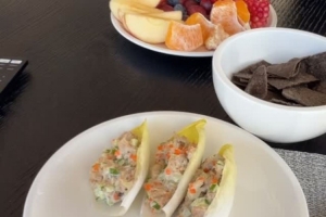 营养又健康!詹姆斯晒今日餐食:午睡过后的一点下午茶