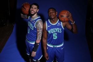 蜘蛛直播_蜘蛛免费NBA在线直播_蜘蛛足球无插件高清观看