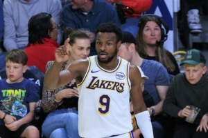 比利亚雷亚尔vs那不勒斯直播_比利亚雷亚尔vs那不勒斯在线观看_比利亚雷亚尔vs那不勒斯高清无插件