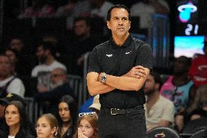 威尼斯vs那不勒斯直播_威尼斯vs那不勒斯在线直播_威尼斯vs那不勒斯精彩集锦回放